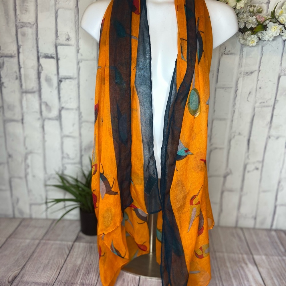 Wrapables Soft Viscose Bird Print Scarf Wrap - Picture 3 of 9